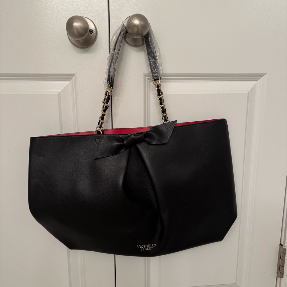 Victoria's Secret Black and Pink Tote Bag
